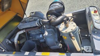 Kompresor śrubowy sprężarka ATLAS COPCO XAS 67 2015 nr 803 wolf - obrazek 5