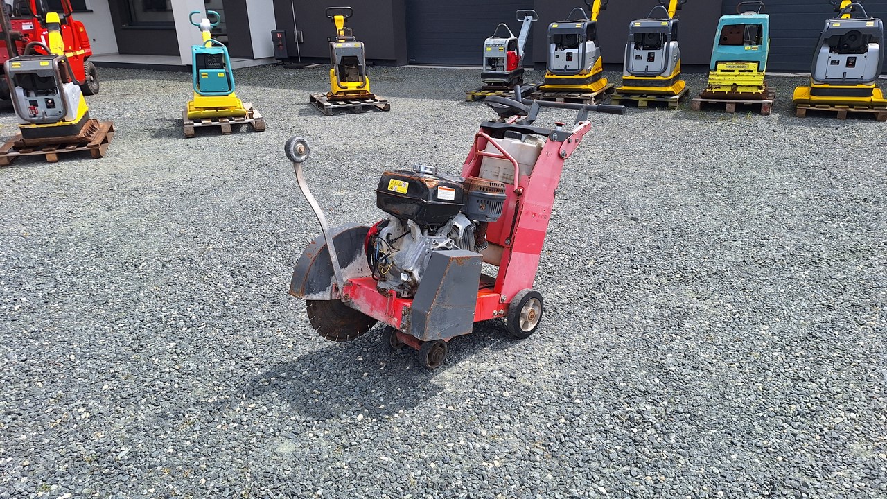 Przecinarka Piła jezdna HUSQVARNA FS 400 LV NR. 515 - obrazek 2