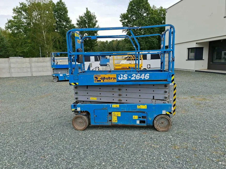 Podnośnik nożycowy Genie GS-2646 2008 | Podest ruchomy | Zwyżka elektryczna 10m (Haulotte) - obrazek 4