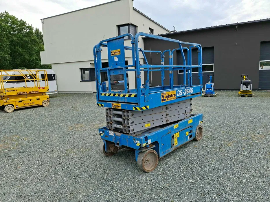 Podnośnik nożycowy Genie GS-2646 2008 | Podest ruchomy | Zwyżka elektryczna 10m (Haulotte) - obrazek 3