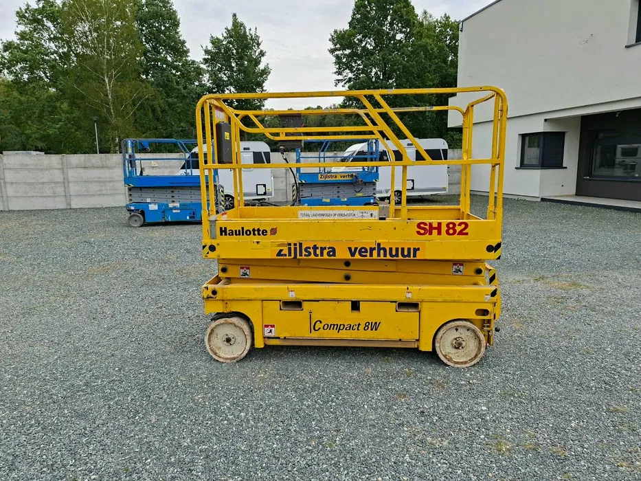 Haulotte Compact 8W 2002 | Podnośnik nożycowy | Zwyżka elektryczna | Nowe akumulatory (Genie) - obrazek 5
