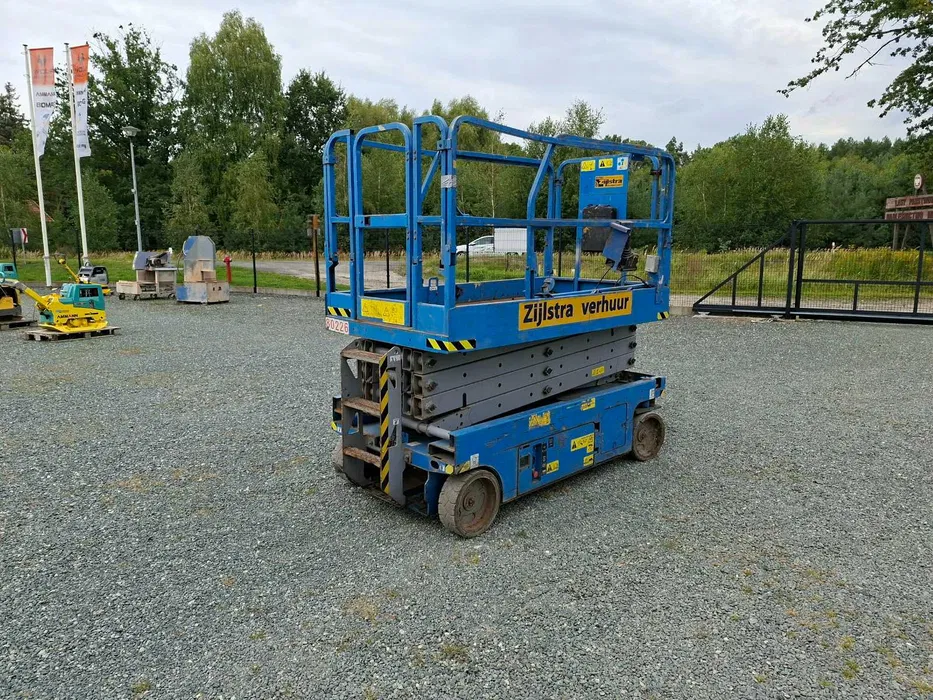 Podnośnik nożycowy Genie GS-2646 2008 | Podest ruchomy | Zwyżka elektryczna 10m (Haulotte) - obrazek 6